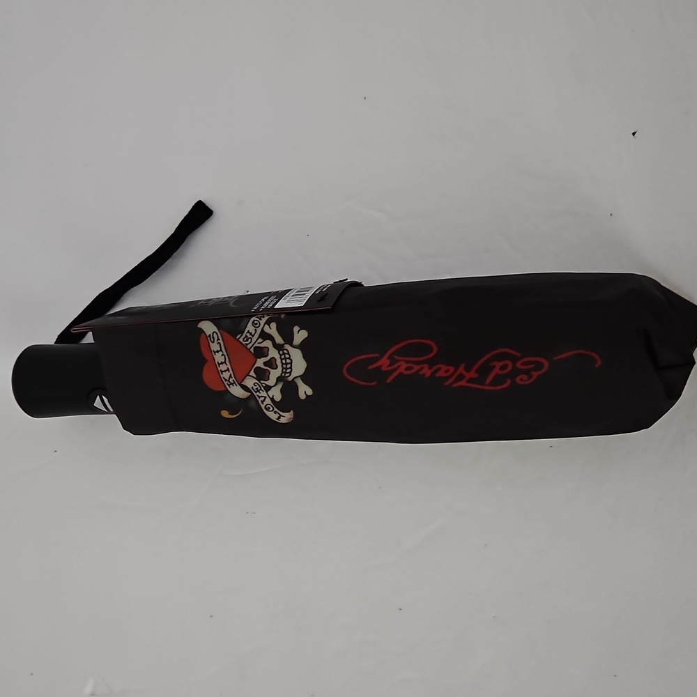 Ed Hardy NWT Compact Umbrella